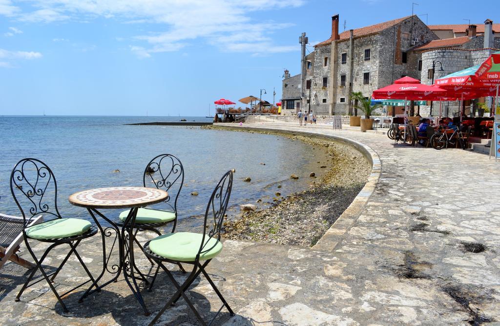 Apartment Umag Nelly Eksteriør billede